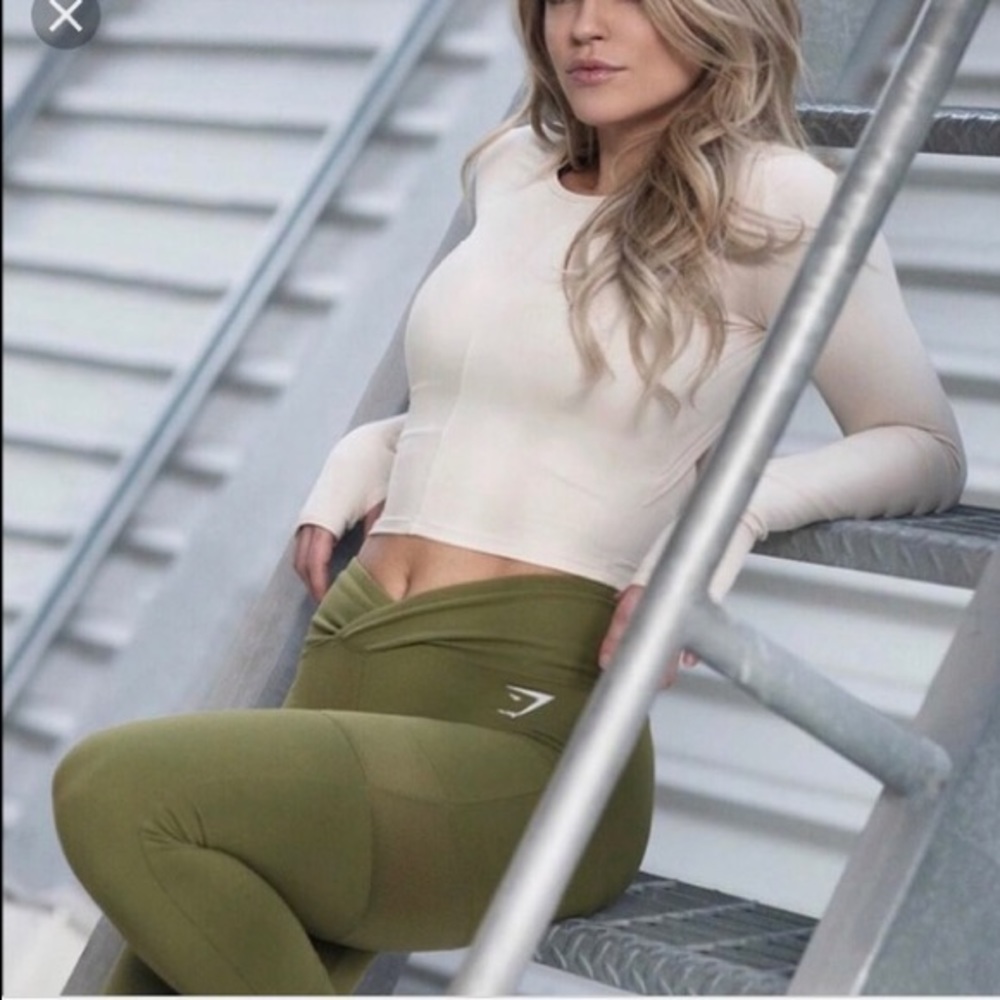 SOLD Gymshark RARE Nicki Blackketter Size M